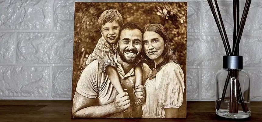 Family photo engraved on wood